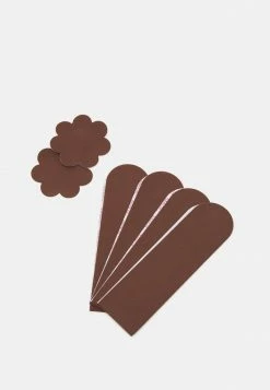 MAGIC Bodyfashion CELEBRITIES BREAST TAPE 2PACK - Other Accessories - Chocolate