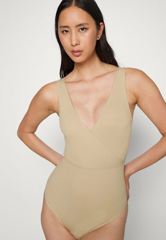 EVERY CROSS OVER - Body - sand